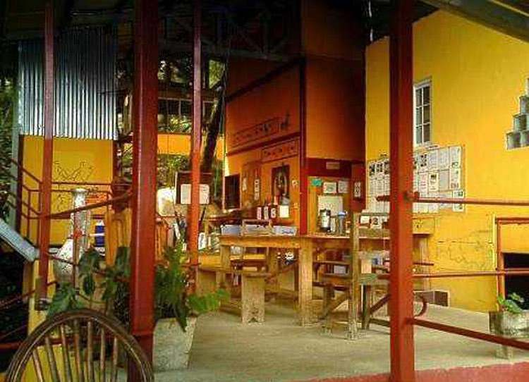 Huge Price Reduction! Eco Resort in Mountain Cloud Forest – Fully Operating – Eco Resort en el bosque nuboso de montaña – en pleno funcionamiento photo 12