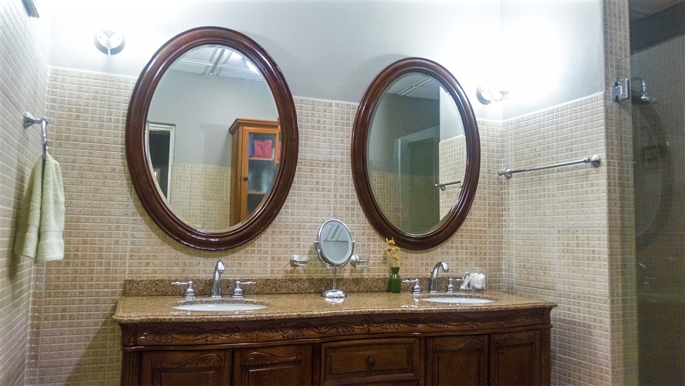 Outstanding Three Bedroom Penthouse Condominium for Sale in Valle del Rio, Downtown Boquete – River & Mountain Views photo 9