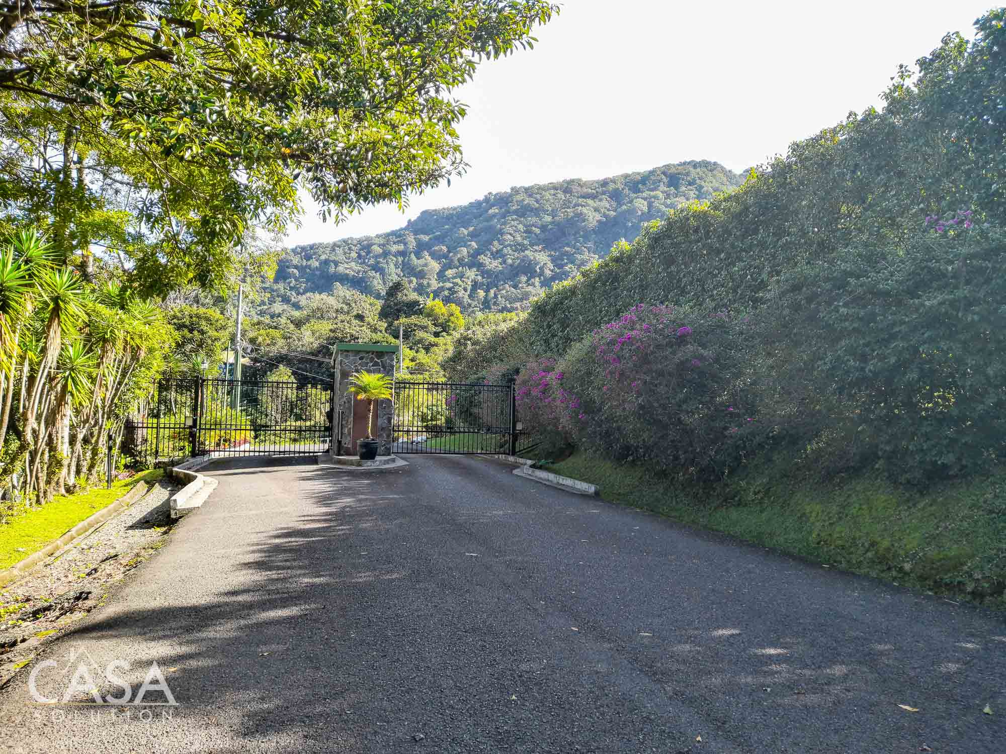 Premium Home Building Lot in Las Terrazas – Boquete Gated Community photo 6