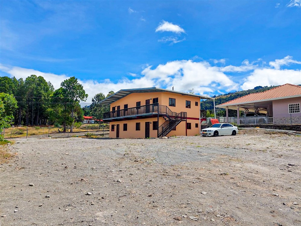 Withdrawn - 4 Apartment Building in Volcan, Panama for Sale at One Low Price for The Whole Building photo 4