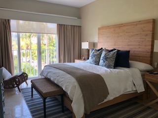 Withdrawn - 4 Bedroom Beachfront Condominium for Sale in Puntarena, Buenaventura Luxury Beach Community, Panama - Furnishings are included photo 10