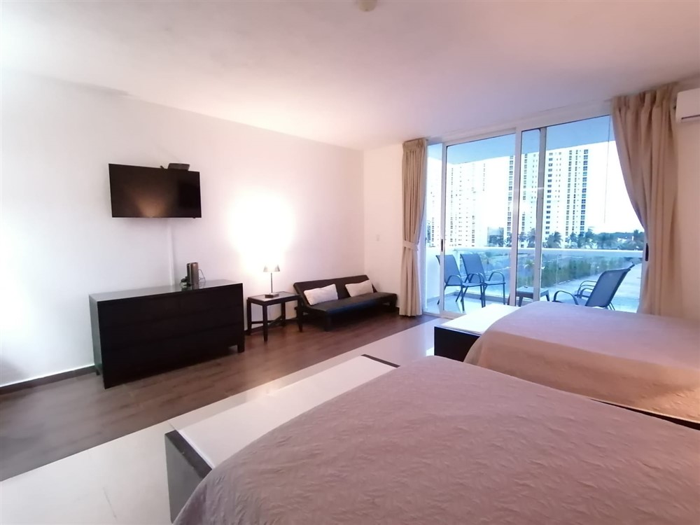 sold - Beach Apartment For Sale in the Playa Blanca Town Center PH, Rio Hato - Furnishings Included - Venta de Apartamento de Playa en PH Town Center Playa Blanca, Rio Hato photo 6