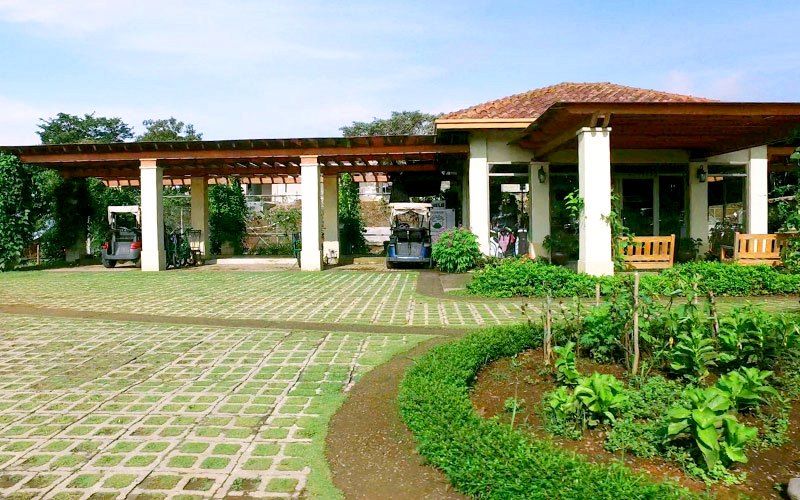 Withdrawn - Enormous Estate or Development Opportunity Within Boquete's Premier Gated Golf Course Community - Lucero, Boquete Phase Three For Sale photo 10