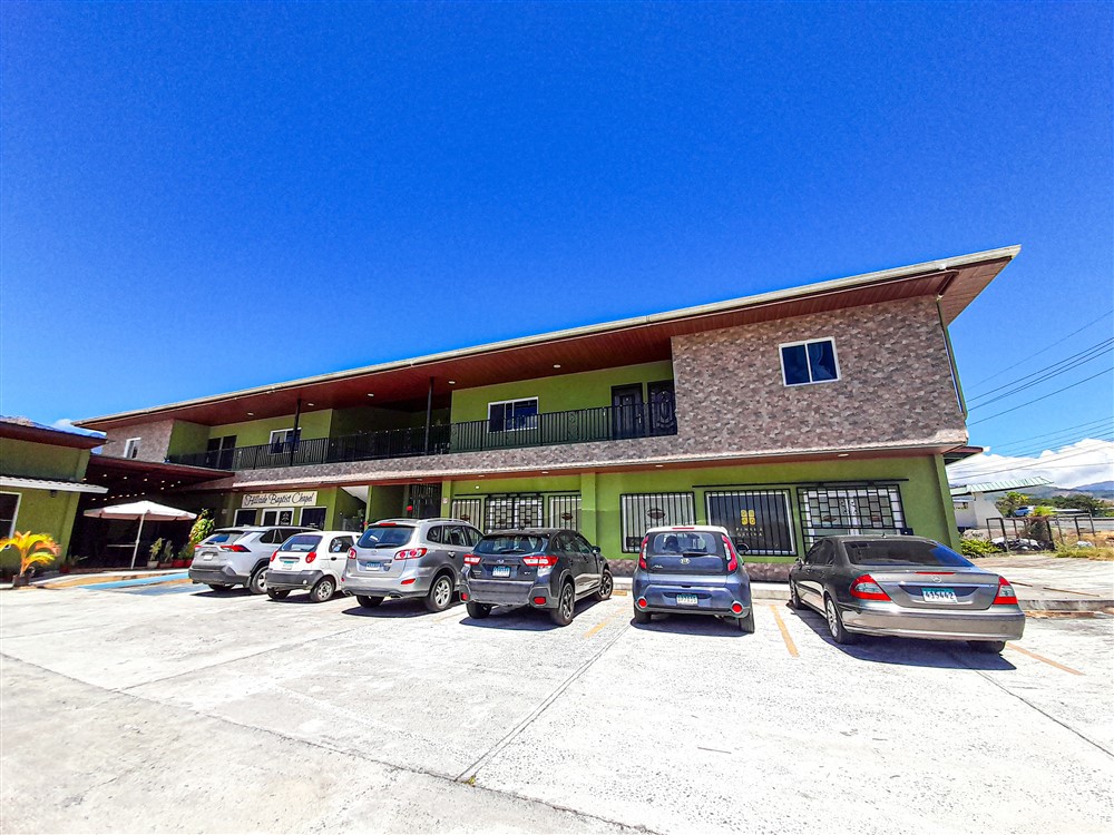 Established Commercial Building For Sale on the David-Boquete Highway in Alto Boquete, 10 Minutes to Downtown photo 3