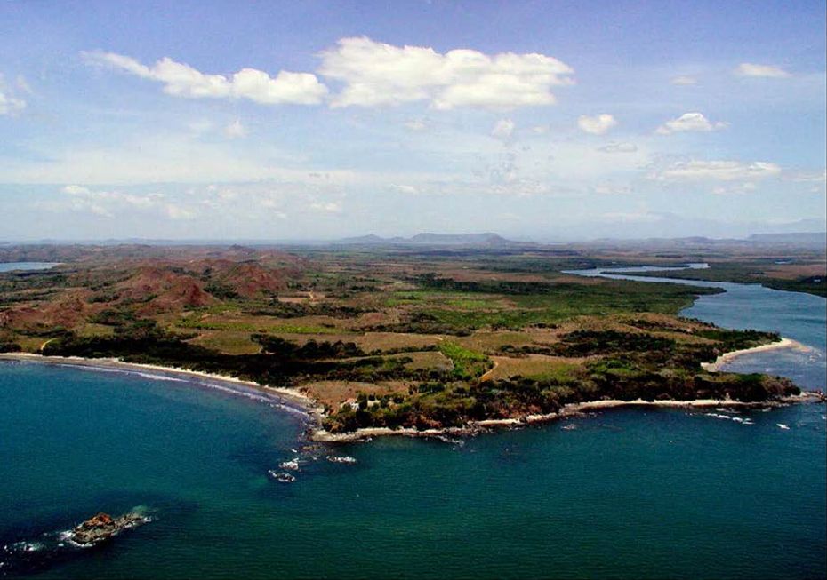 Withdrawn - Extraordinary Ocean View Estate Property of Nearly 24 Acres Consisting of Three Lots for Sale in Rincon Beach Estates, Boca Chica, Panama - Extraordinaria Propiedad con Vista al Mar en Rincón Beach Estates, Boca Chica, Panamá photo 10
