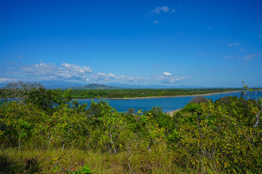 Withdrawn - Extraordinary Ocean View Estate Property of Nearly 24 Acres Consisting of Three Lots for Sale in Rincon Beach Estates, Boca Chica, Panama - Extraordinaria Propiedad con Vista al Mar en Rincón Beach Estates, Boca Chica, Panamá photo 8