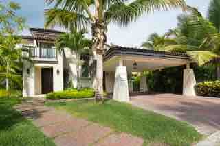 Hotel Villa for Sale in Exclusive Buenaventura Marriott Resort, Pacific Coast, Panama - Includes Private Pool & Furnishings - Incluye Piscina Privada y Mobiliario