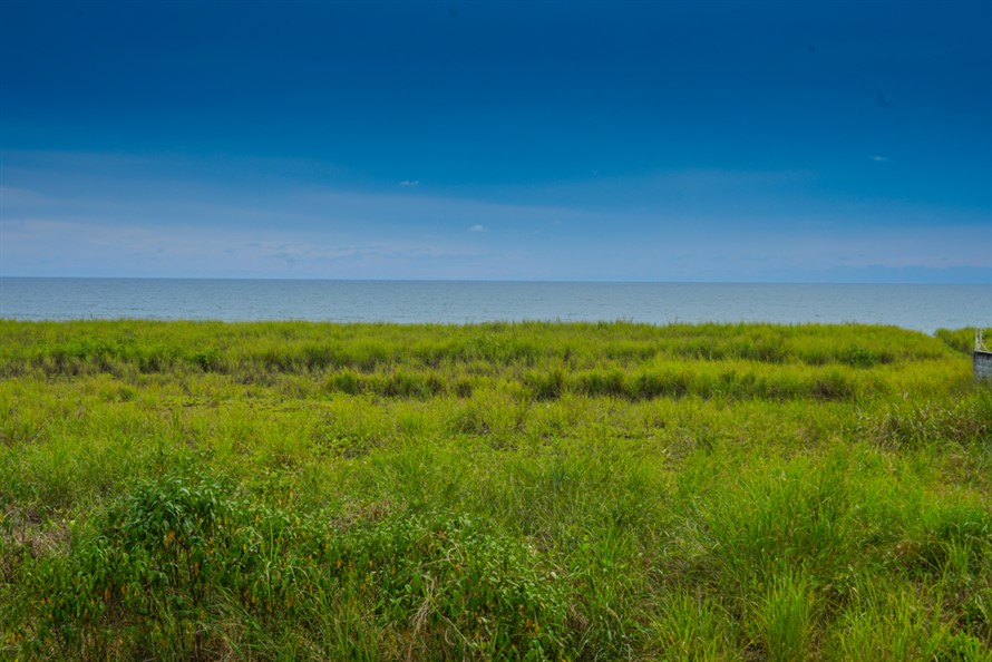 Large Ocean Lover's Lot with 40 Meters of Beachfront for Sale in Exclusive Section of Las Olas Gated Community in Panama