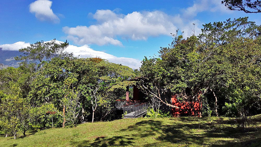 Temporary Withdrawn - Nature Lover's Retreat Property in Private Setting Yet Close to Town in Jaramillo, Boquete, Panama - Propiedad de Retiro para Amantes de la Naturaleza en un Entorno Privado pero Cerca de la Ciudad en Jaramillo, Boquete, Panamá