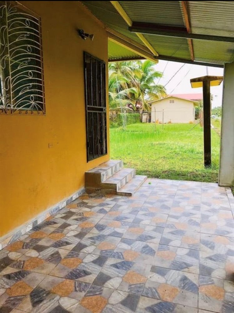 Withdrawn - Price Reduction! House for Sale on the Main Island, Isla Colón, Bocas del Toro, Panama photo 4