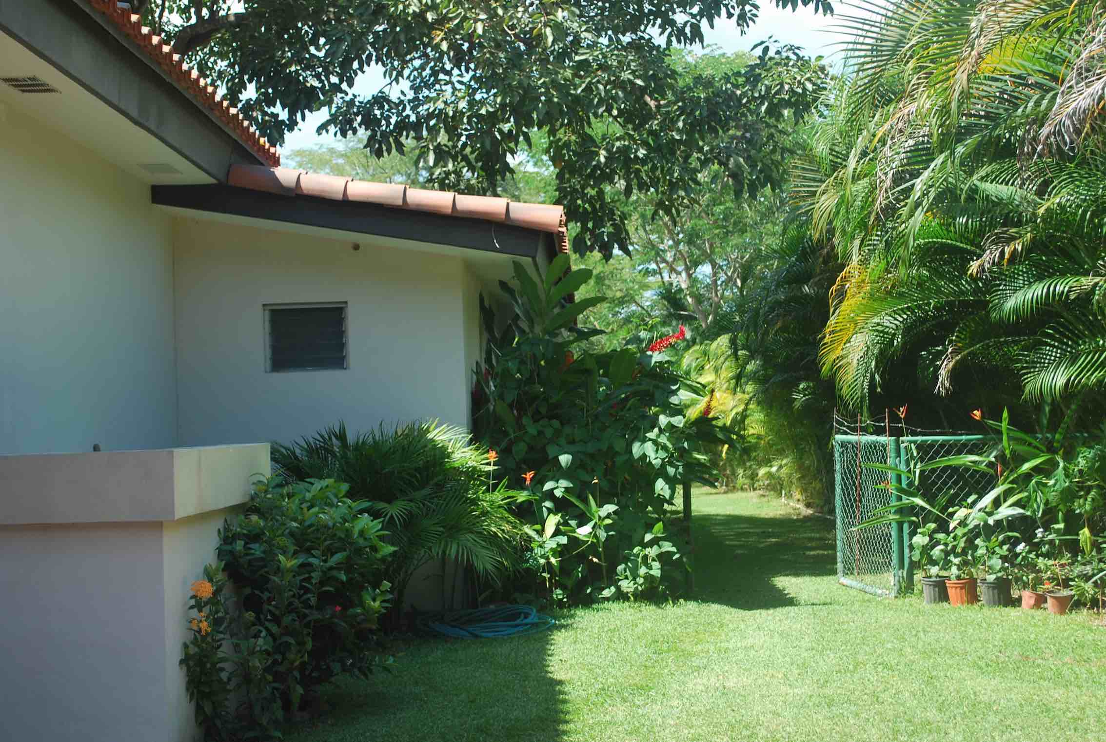 Sold - Large 5 Bedroom Buenaventura Club Estate Panama Beach Residence for Sale or Rent photo 2