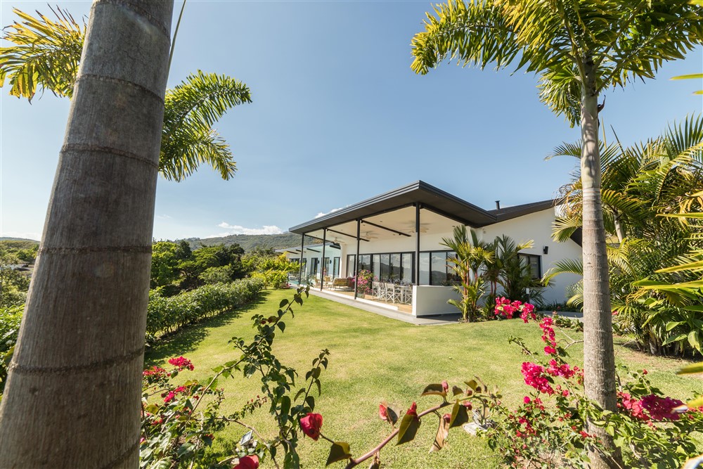 Owner is not responding - Spectacular Residence for Rent in Lucero Residential and Golf Development, Boquete, Panama - Furnishings & Turnkey Included - Espectacular Residencia en Lucero y Desarrollo Residencial Golf, Boquete, Panamá photo 4