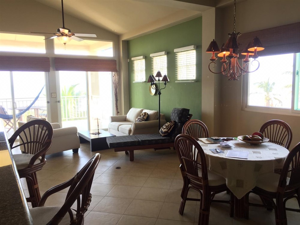Under Contract - Great Price! Penthouse Condo in Las Olas Resort Condominiums. Panama - Furnishings included. photo 6