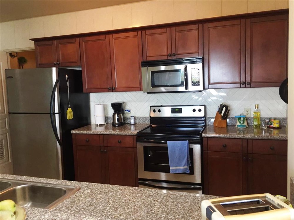 Under Contract - Great Price! Penthouse Condo in Las Olas Resort Condominiums. Panama - Furnishings included. photo 7
