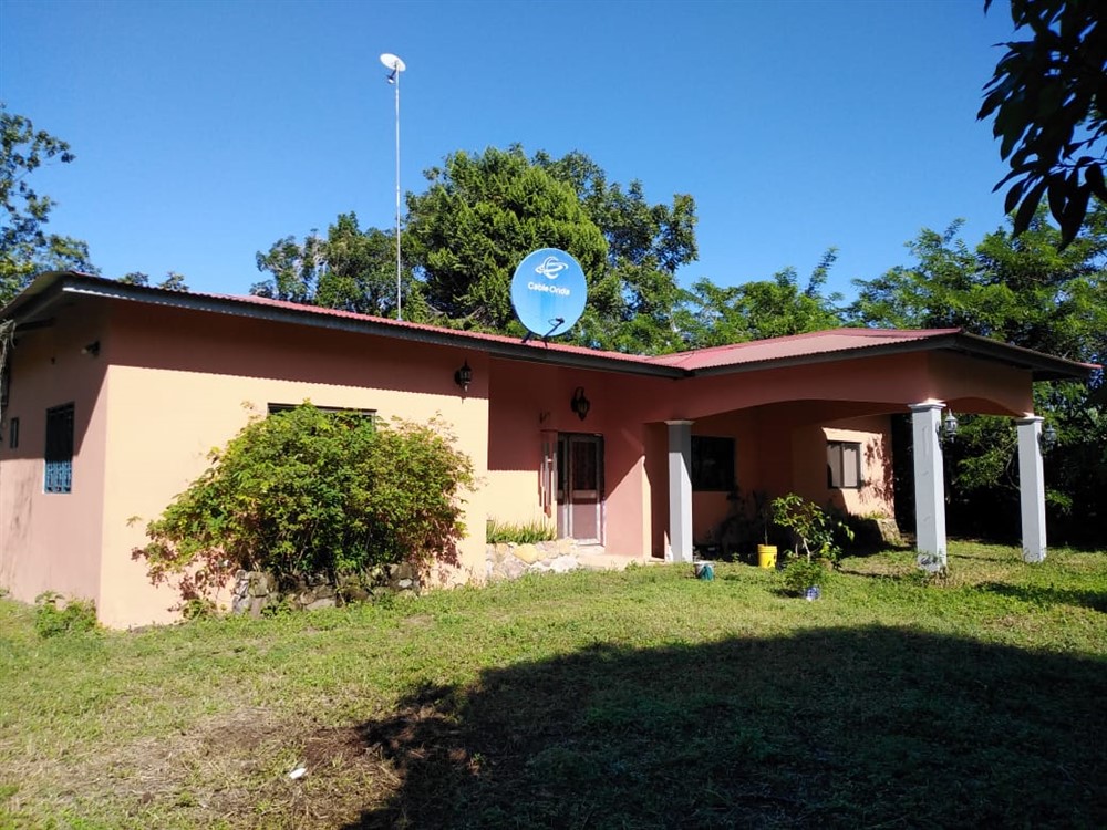 off market - Very Nice House for Sale with Nearly 4 Acres of Beautiful Land in Dolega Near David Panama and Boquete