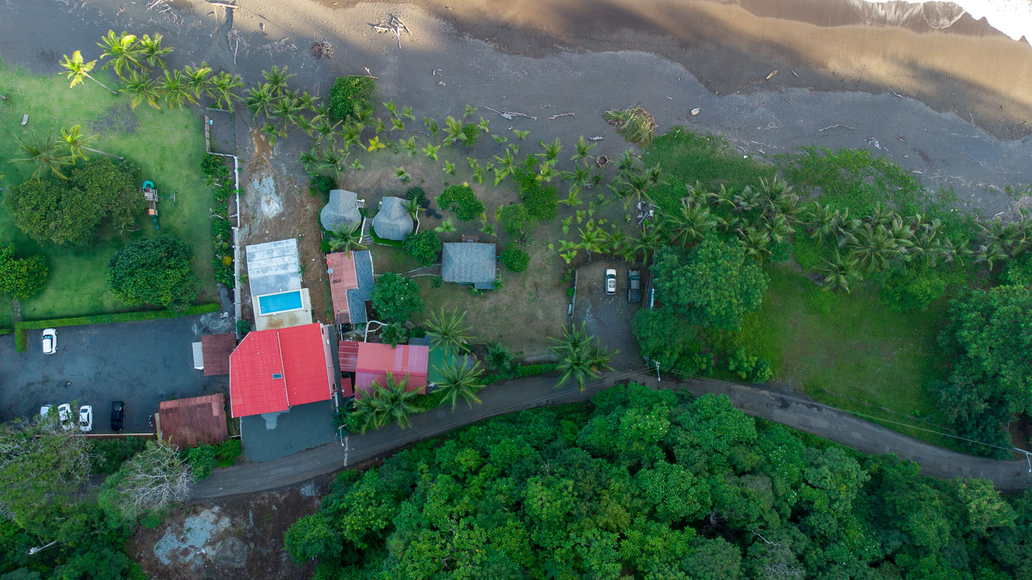 Beachfront Hotel For Sale In Cambutal, Los Santos Province – Right At The Surf! photo 12