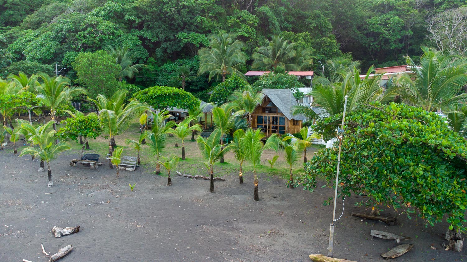 Beachfront Hotel For Sale In Cambutal, Los Santos Province – Right At The Surf! photo 9