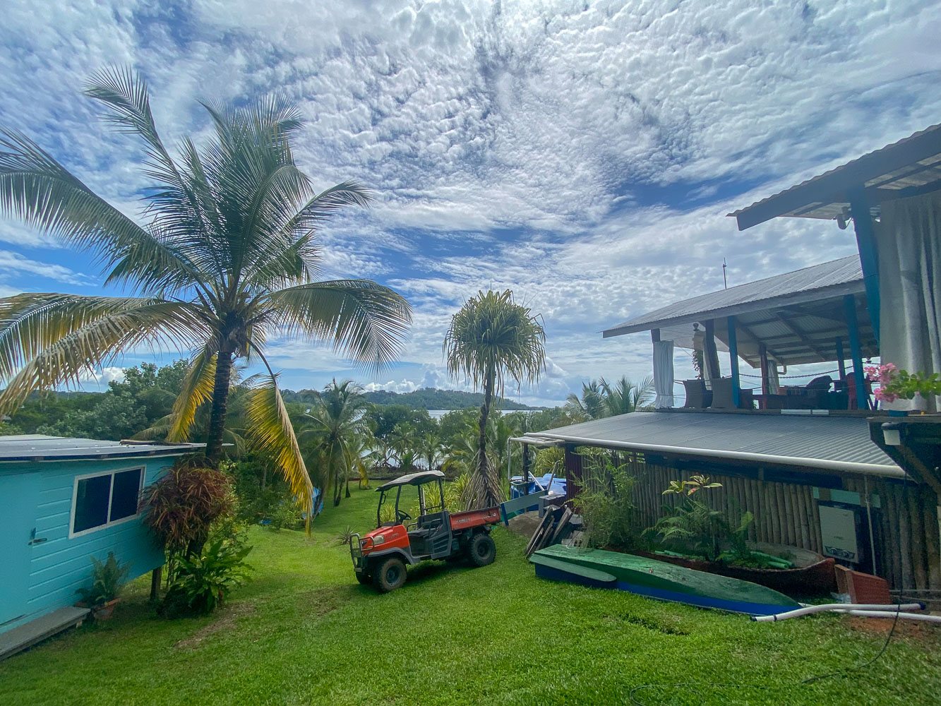 sold by owner - Caribbean Off Grid Oceanfront House on 10 Acres Of Land for Sale In Tierra Oscura, Bocas Del Toro - Turnkey photo 7