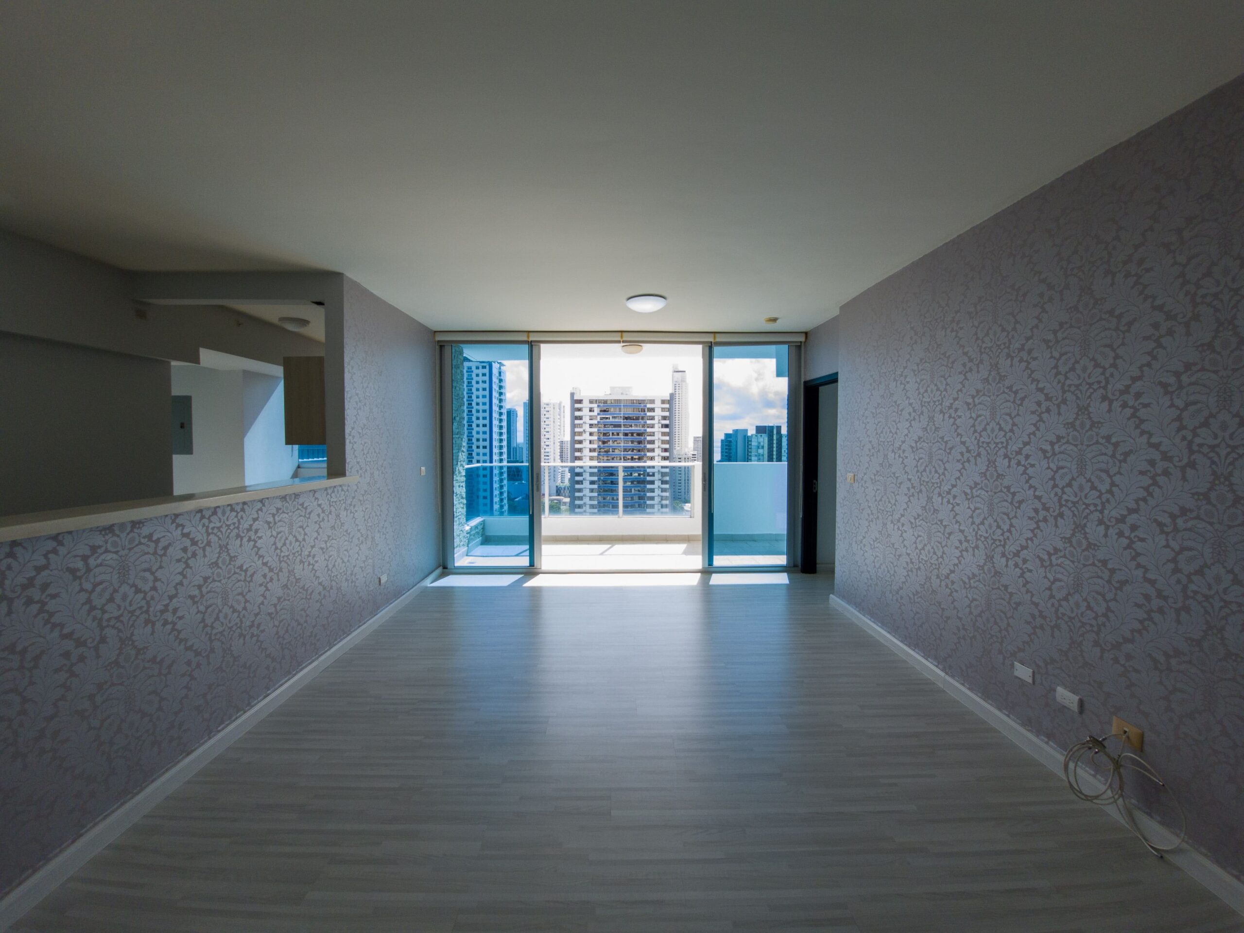 Live in Harmony! Panama City Condo for Sale in a Great San Francisco, Panama City Location photo 2