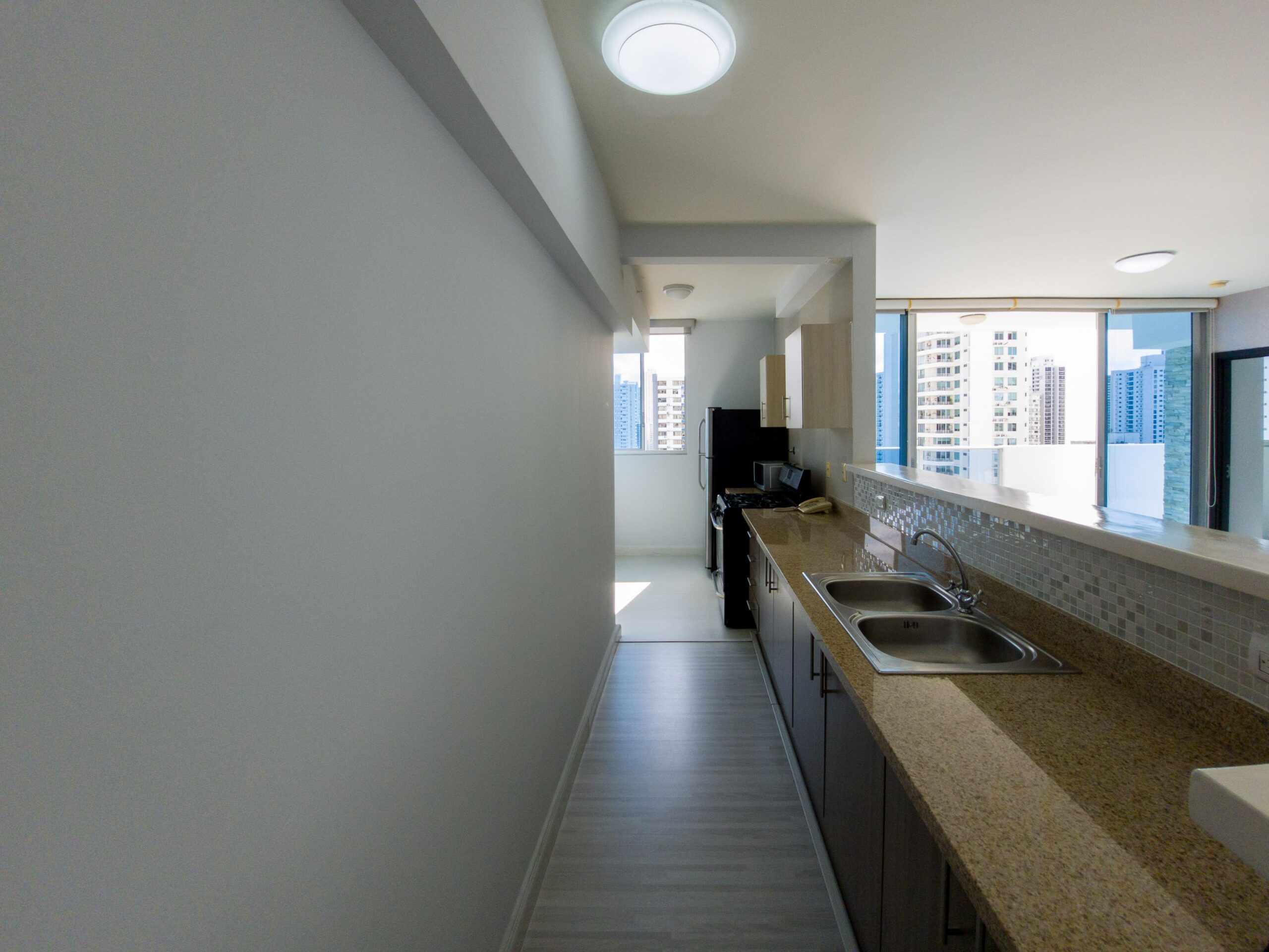 Live in Harmony! Panama City Condo for Sale in a Great San Francisco, Panama City Location photo 7