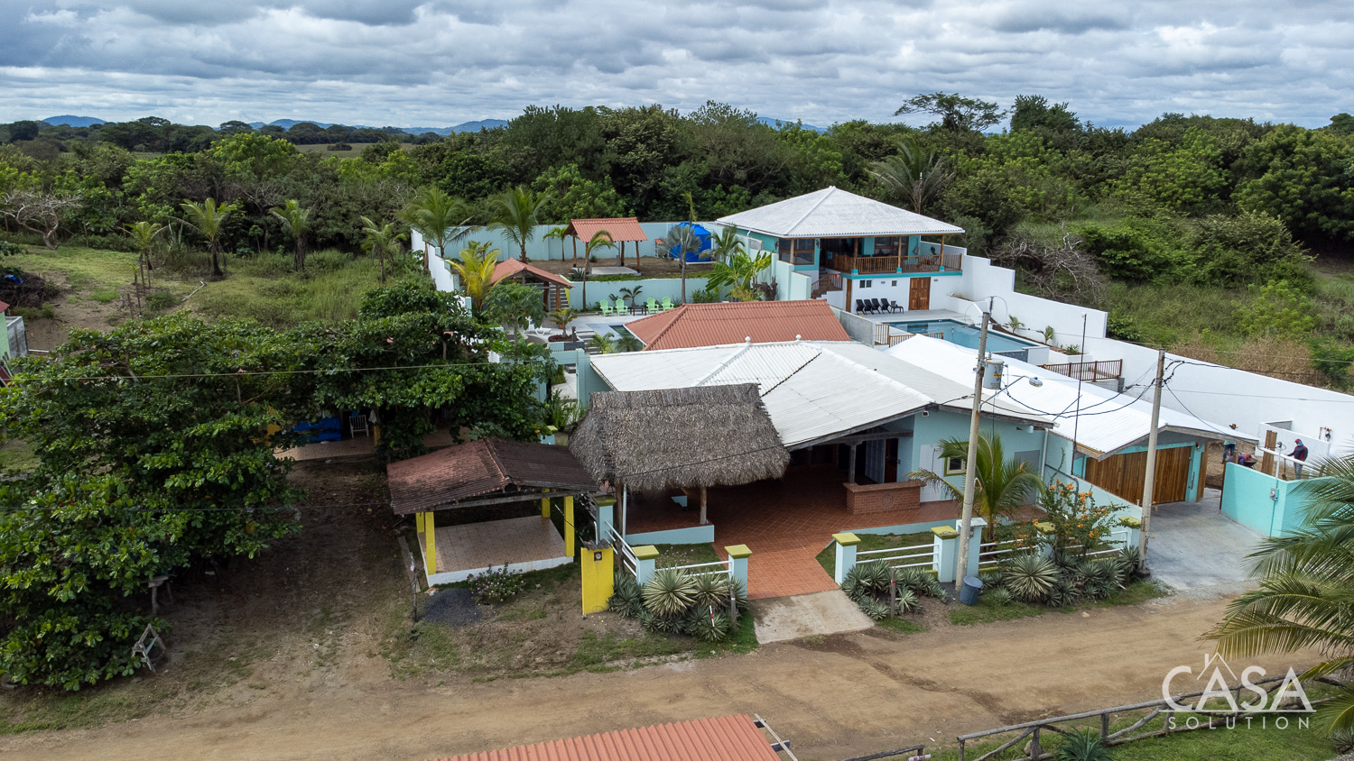 Sold by Owner - Superb Beachfront Home with Resort-Like Backyard for Sale in Playa El Uverito, Near Las Tablas - Truly Lock & Leave photo 3