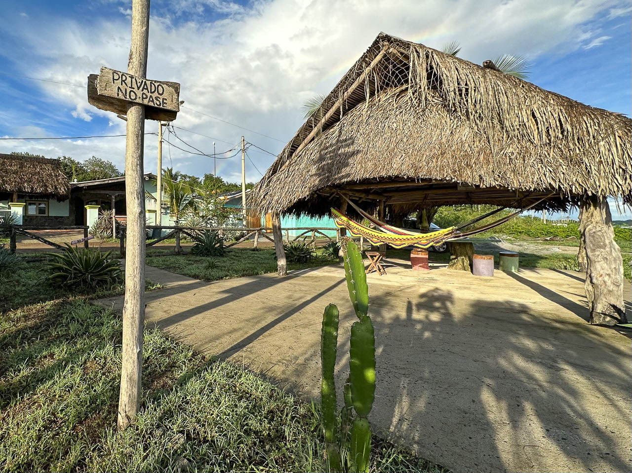 Sold by Owner - Superb Beachfront Home with Resort-Like Backyard for Sale in Playa El Uverito, Near Las Tablas - Truly Lock & Leave photo 5