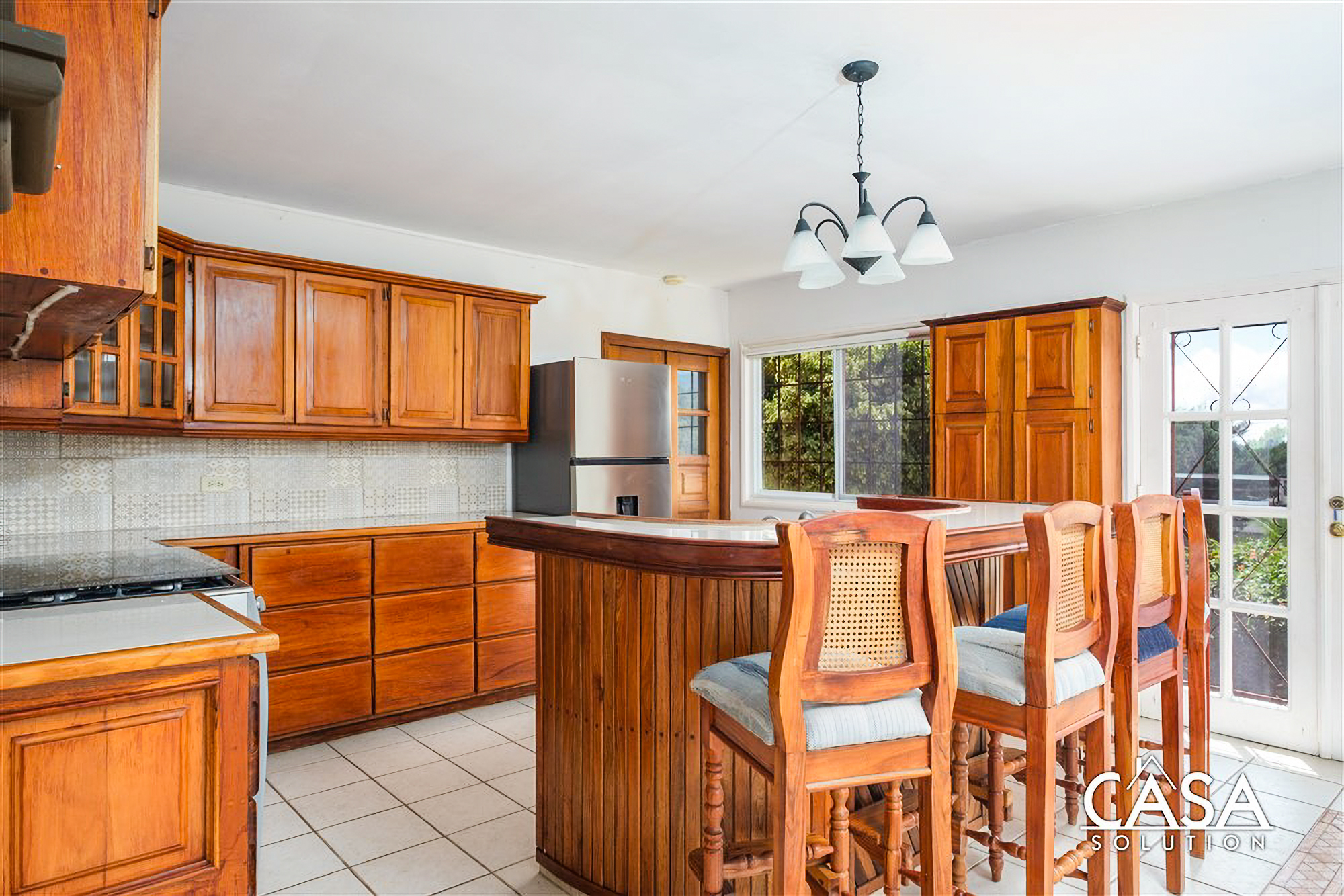 Truly Stunning Views Home for Sale Close to Downtown Boquete with Studio Apartment in Jaramillo, Boquete, Panama. photo 7