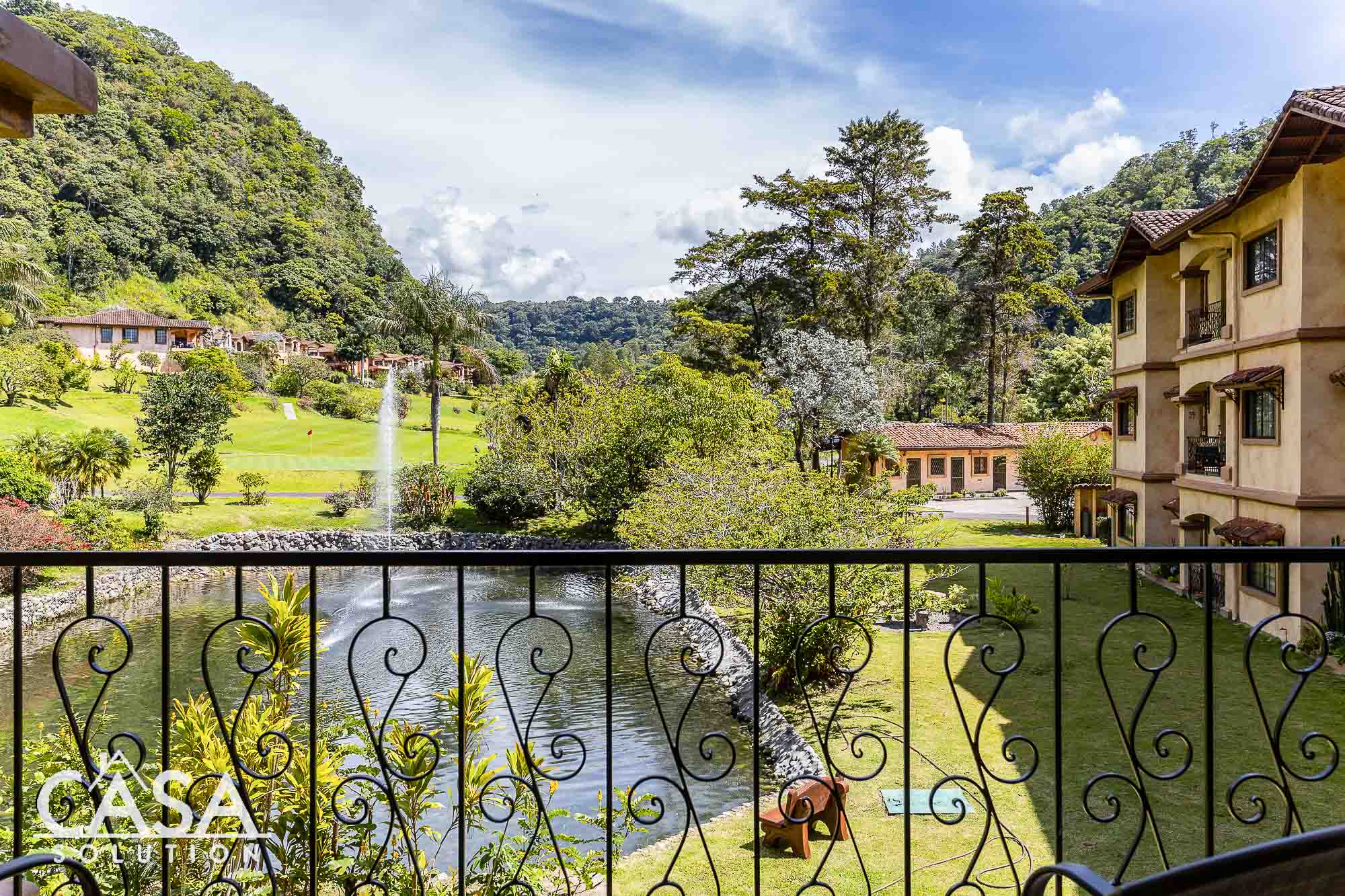 Sold by Casa Solution - Stunning and Furnished Valle Escondido Apartment with Valley, Lake & Golf Course Views for Sale in Downtown Boquete, Panama photo 7