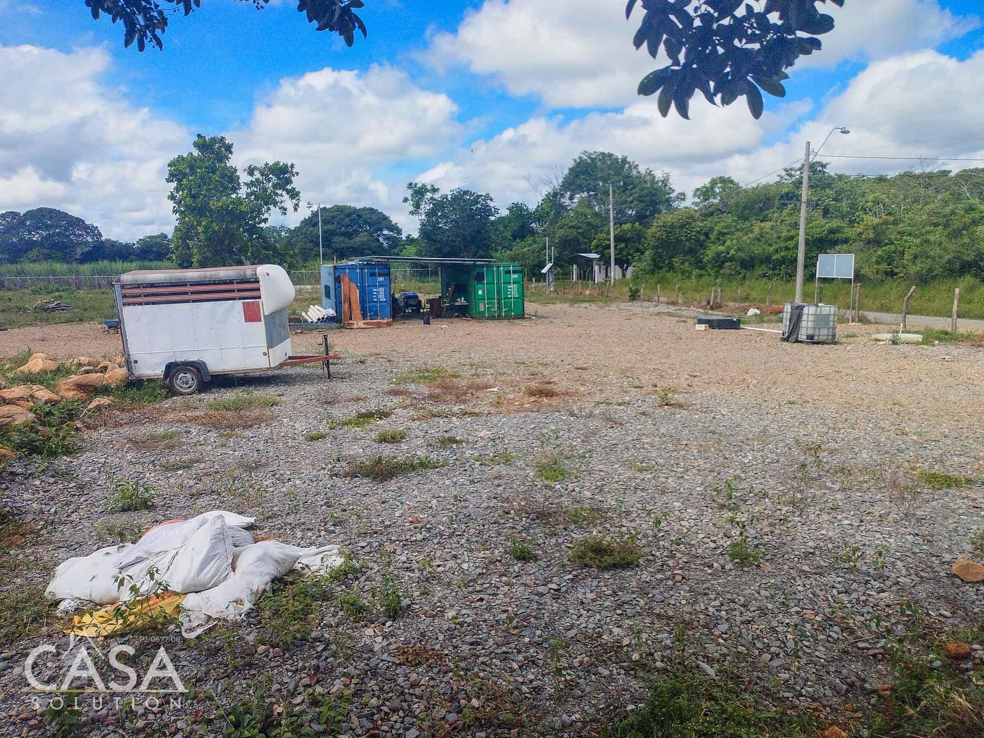 Price Reduction! Expansive & Well-Fenced Flat Land for Sale with River in Dolega, Chiriqui photo 4