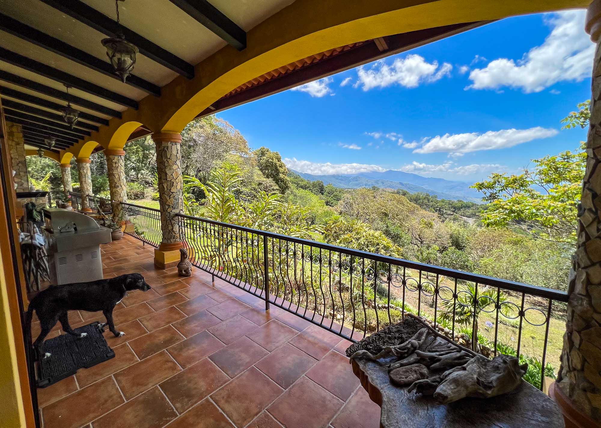 Price Reduction! Boquete View Home for Sale, A Boquete Mountain Bliss Retreat on 2.5 Acres in Jaramillo, Boquete, Chiriqui photo 7