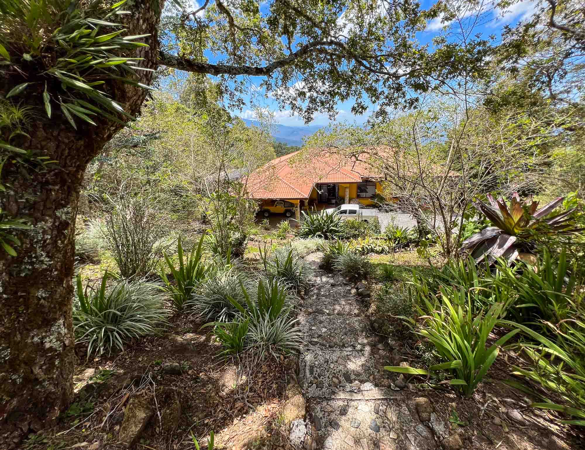 Price Reduction! Boquete View Home for Sale, A Boquete Mountain Bliss Retreat on 2.5 Acres in Jaramillo, Boquete, Chiriqui photo 12
