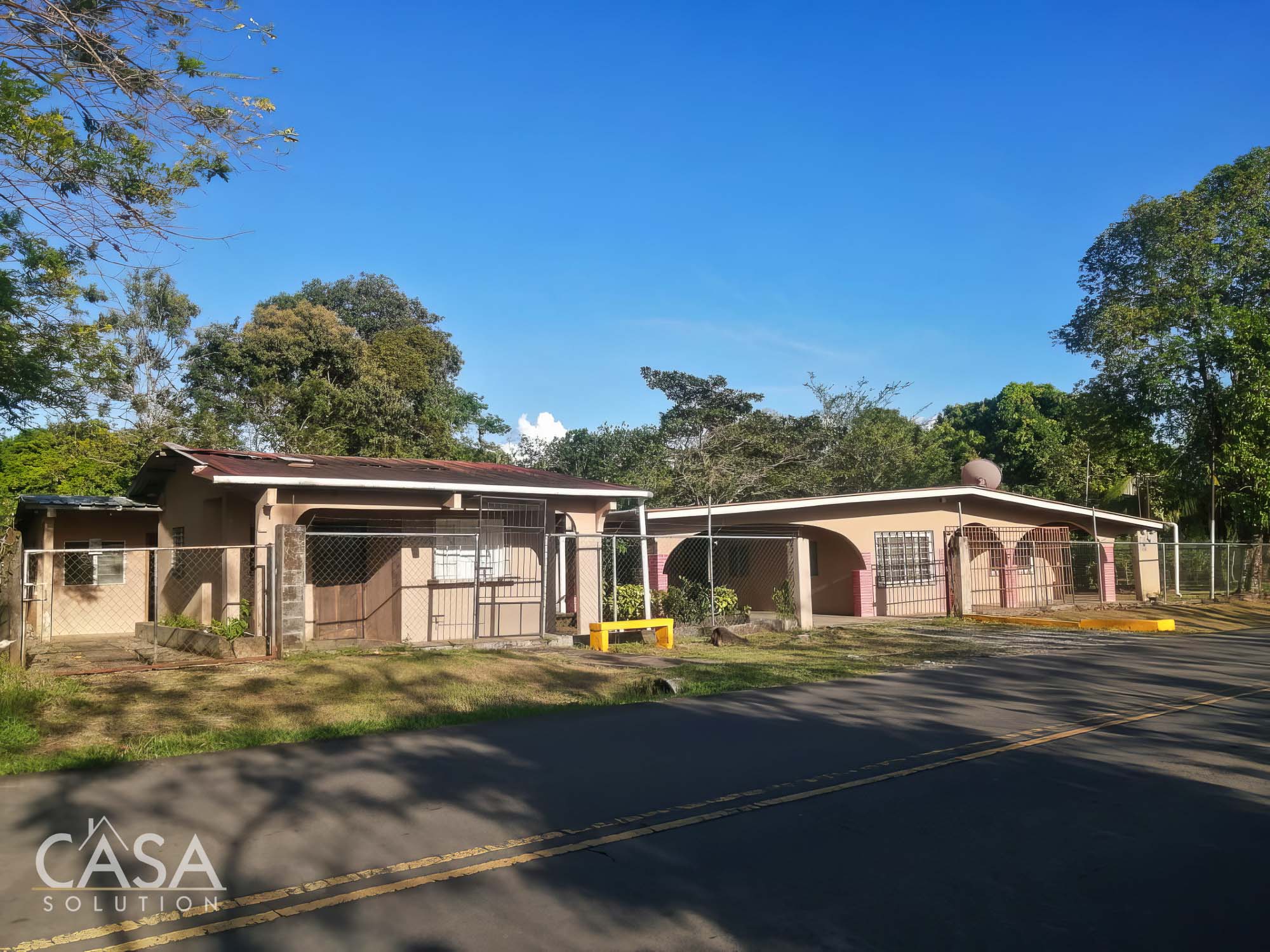 Sold by Casa Solution! Charming Property Featuring a Main House, Casita, and Tiendita for Sale in Dolega, Chiriqui
