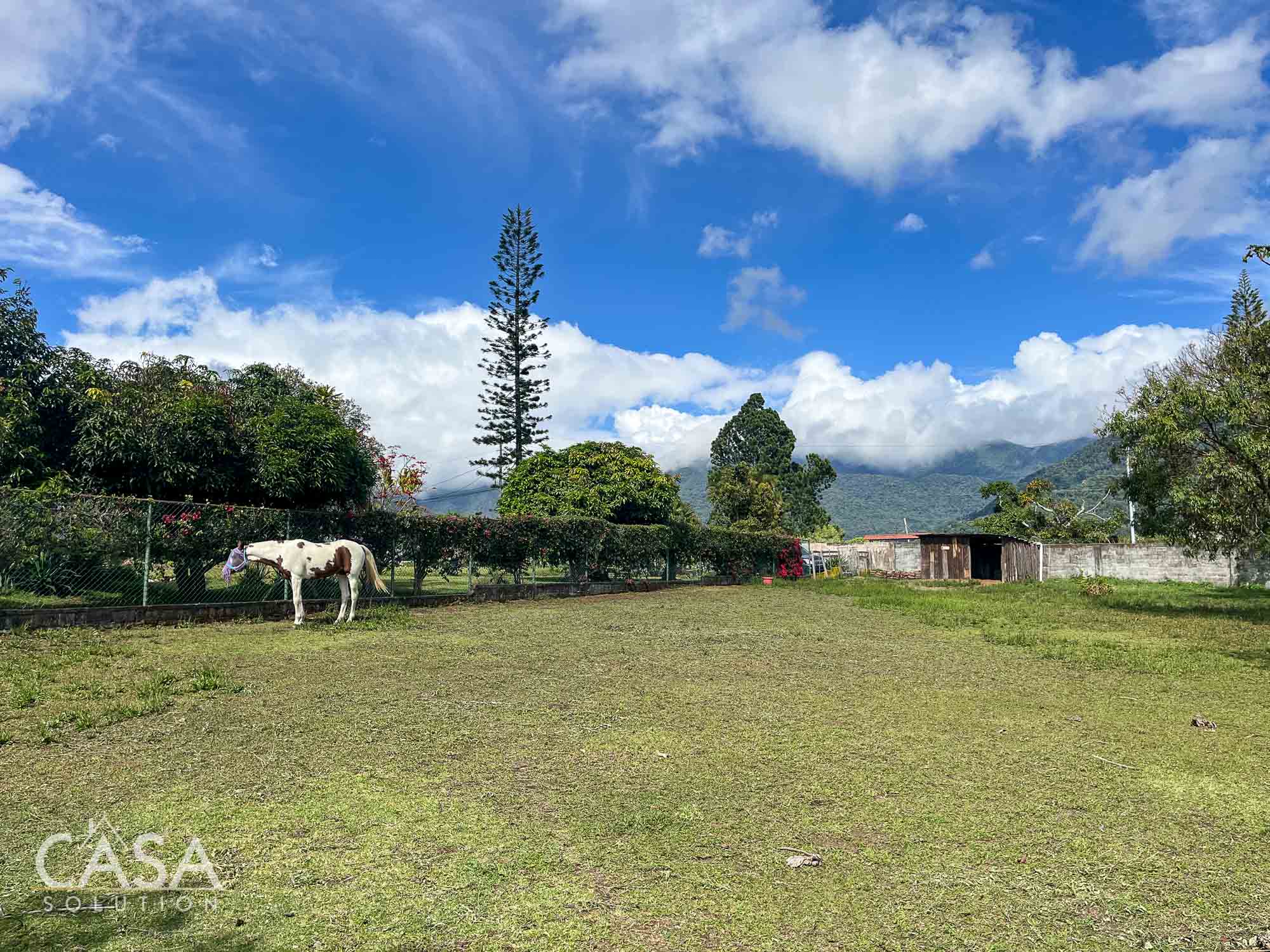 Sold by Casa Solution! Rare El Salto Building Site with Great Views for Sale in Boquete, Chiriqui - Just 3 minutes to Downtown Boquete! photo 4