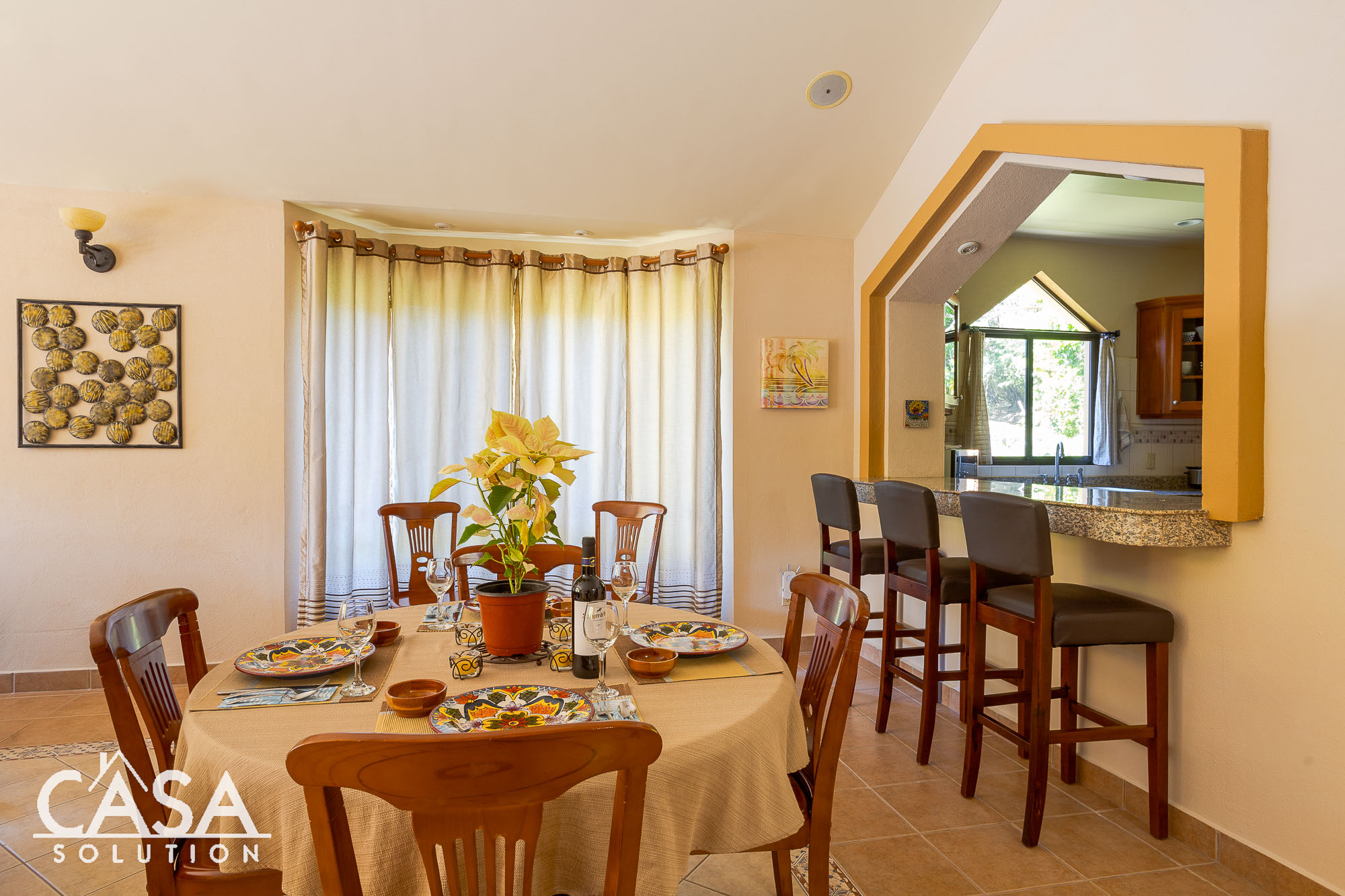 Price Reduction! Beautiful Fully Furnished House for Sale in Alto Lino, Boquete, Chiriqui. Meticulously Crafted Home with Mountain Views, Outdoor Oasis, Versatile Living Spaces, and Convenient Amenities photo 6