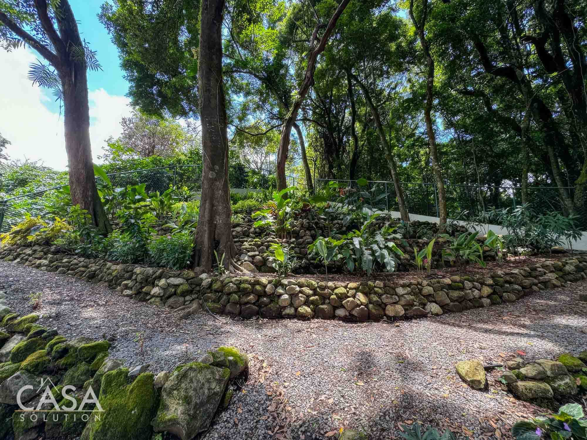 Sold by Casa Solution! Stunning home for sale in Palmira, Boquete, Chiriqui with mountain views, lush gardens, and modern amenities