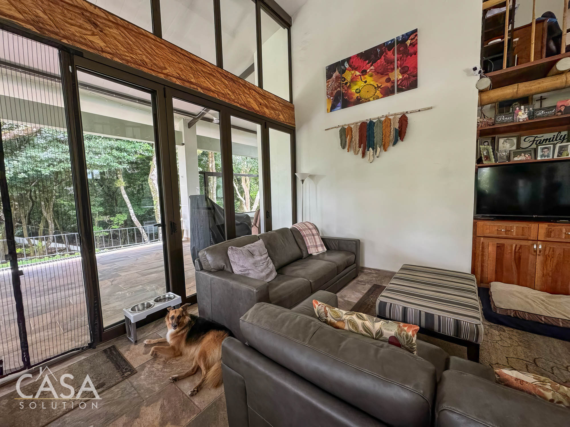 Sold by Casa Solution! Stunning home for sale in Palmira, Boquete, Chiriqui with mountain views, lush gardens, and modern amenities photo 10