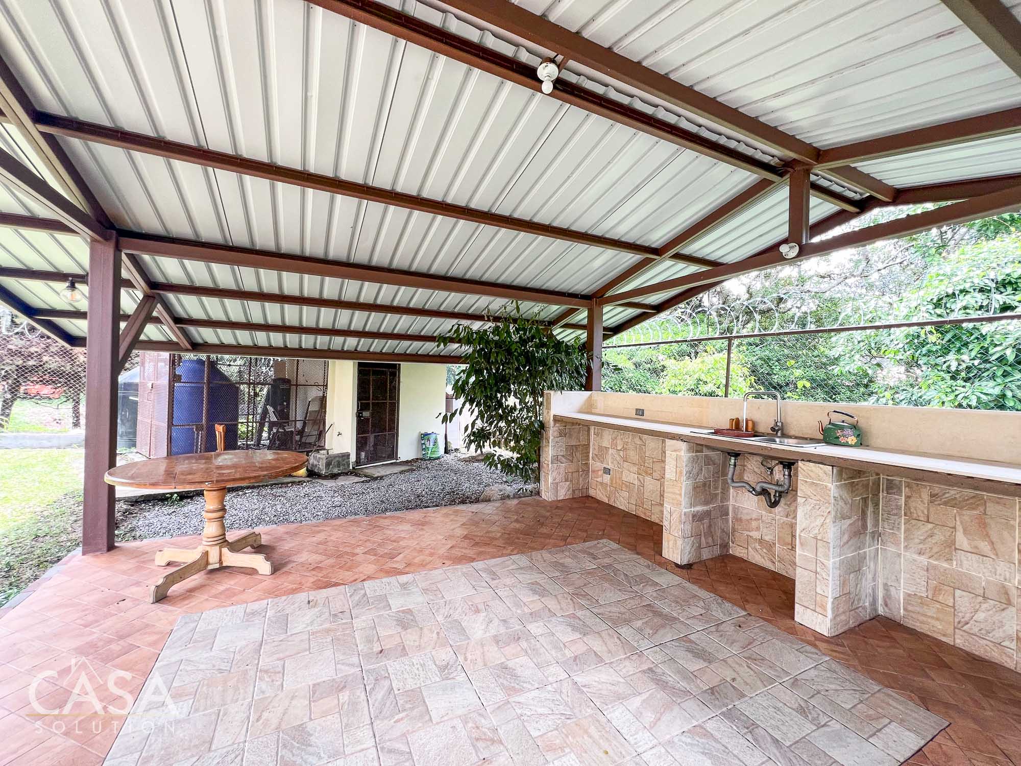 Price Reduction!! Spacious Home for Sale in Volcancito, Santa Lucia, Boquete, Chiriqui. Fully furnished, abundant natural light photo 8