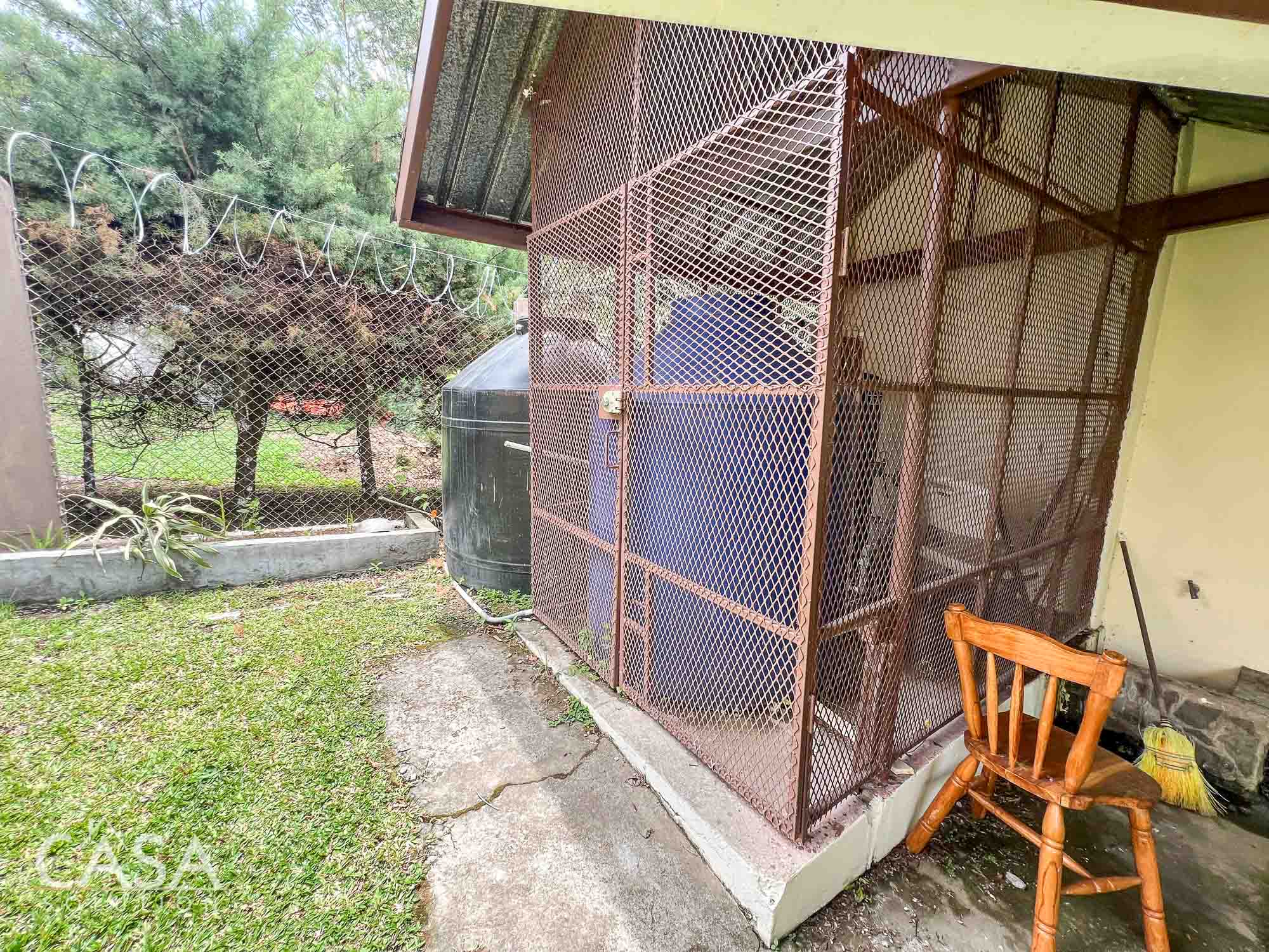 Price Reduction!! Spacious Home for Sale in Volcancito, Santa Lucia, Boquete, Chiriqui. Fully furnished, abundant natural light photo 9