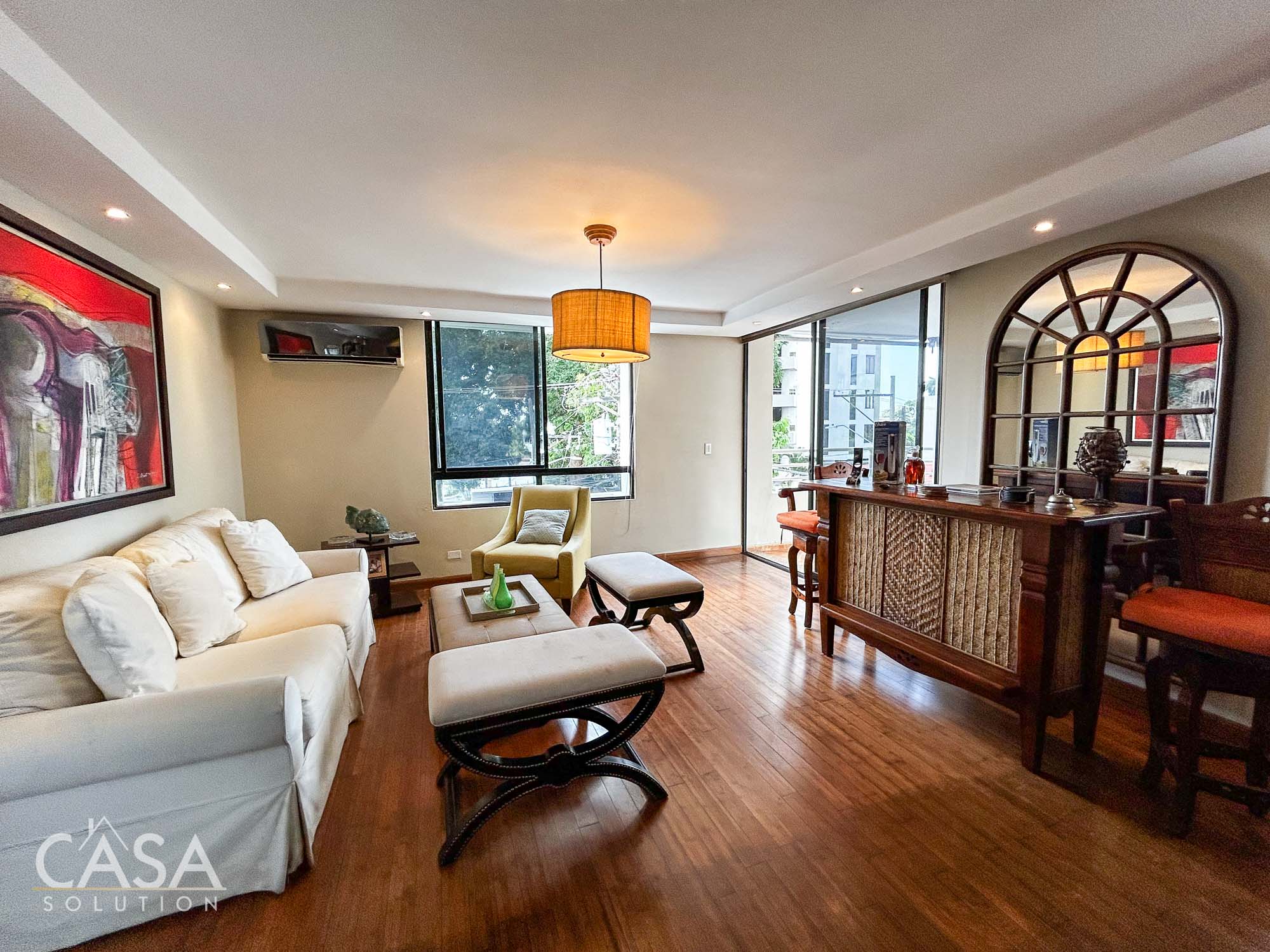 Sold by Owner! 3-Bed apartment for Sale in Coco del Mar, San Francisco. Centrally located, with city views, bamboo floors, and 2 parking spaces. photo 9