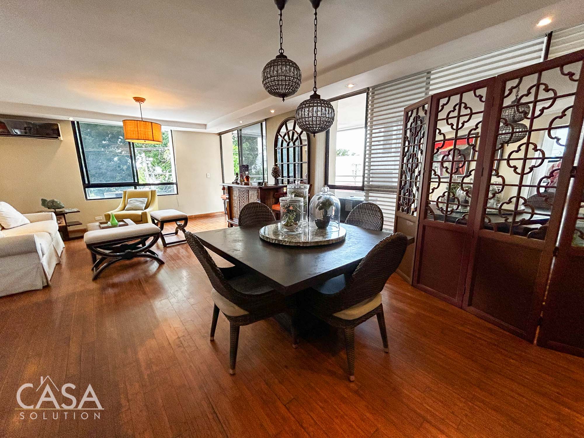 Sold by Owner! 3-Bed apartment for Sale in Coco del Mar, San Francisco. Centrally located, with city views, bamboo floors, and 2 parking spaces. photo 11