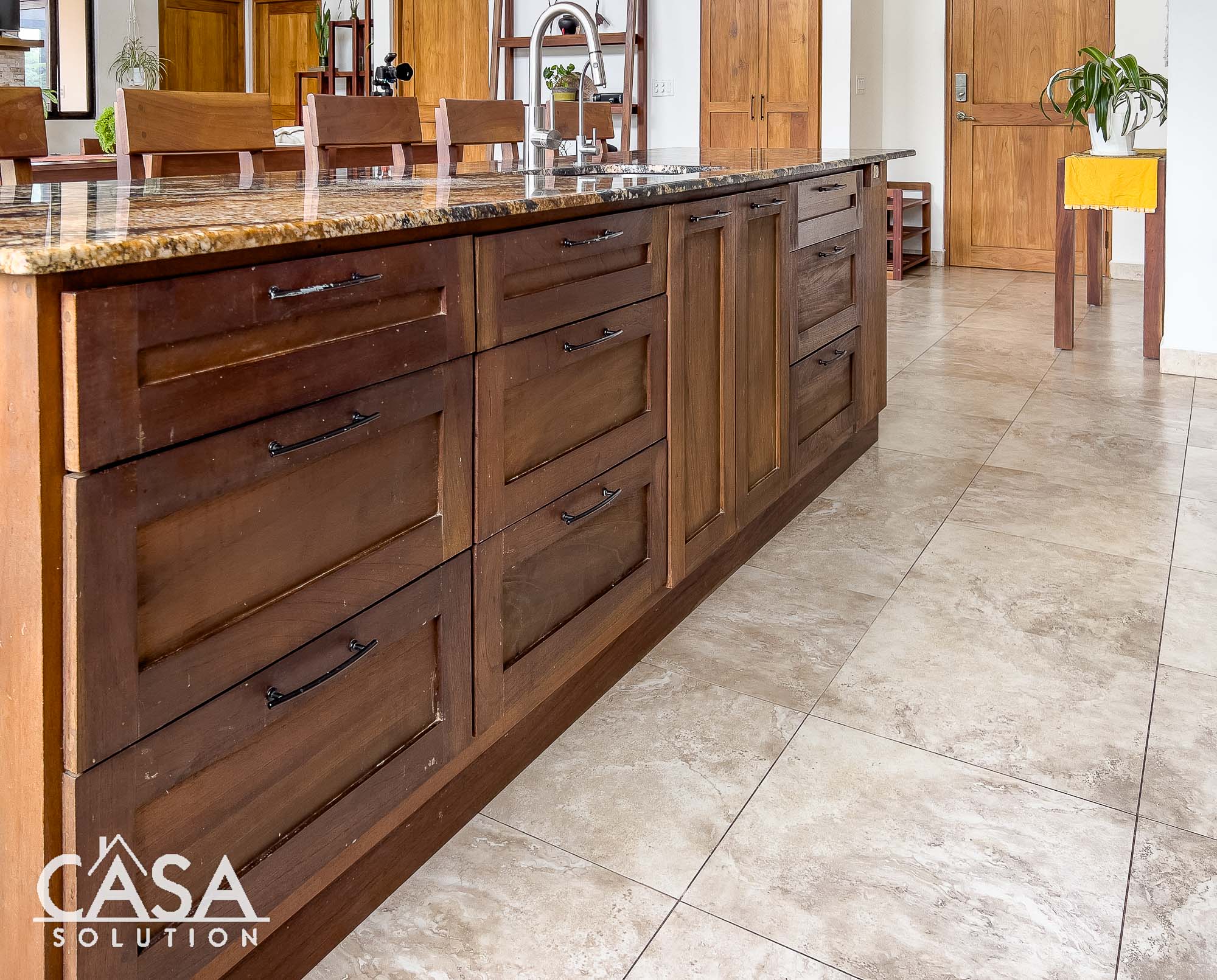 Stunning mountain view home for sale in El Salto, Boquete. Features 3 bedrooms, and modern amenities. photo 10