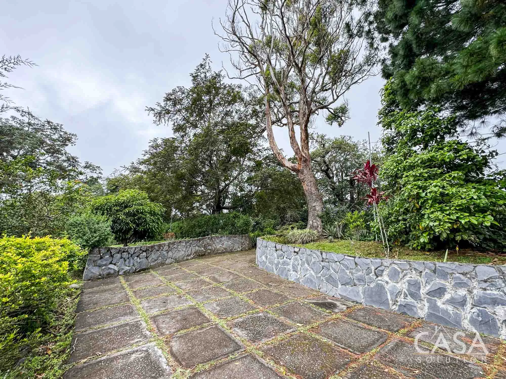 Withdrawn - Price Reduction! Estate for sale in El Salto, Boquete with a house, apartment, and two casitas!  Stunning mountain views - Firm Price! photo 6
