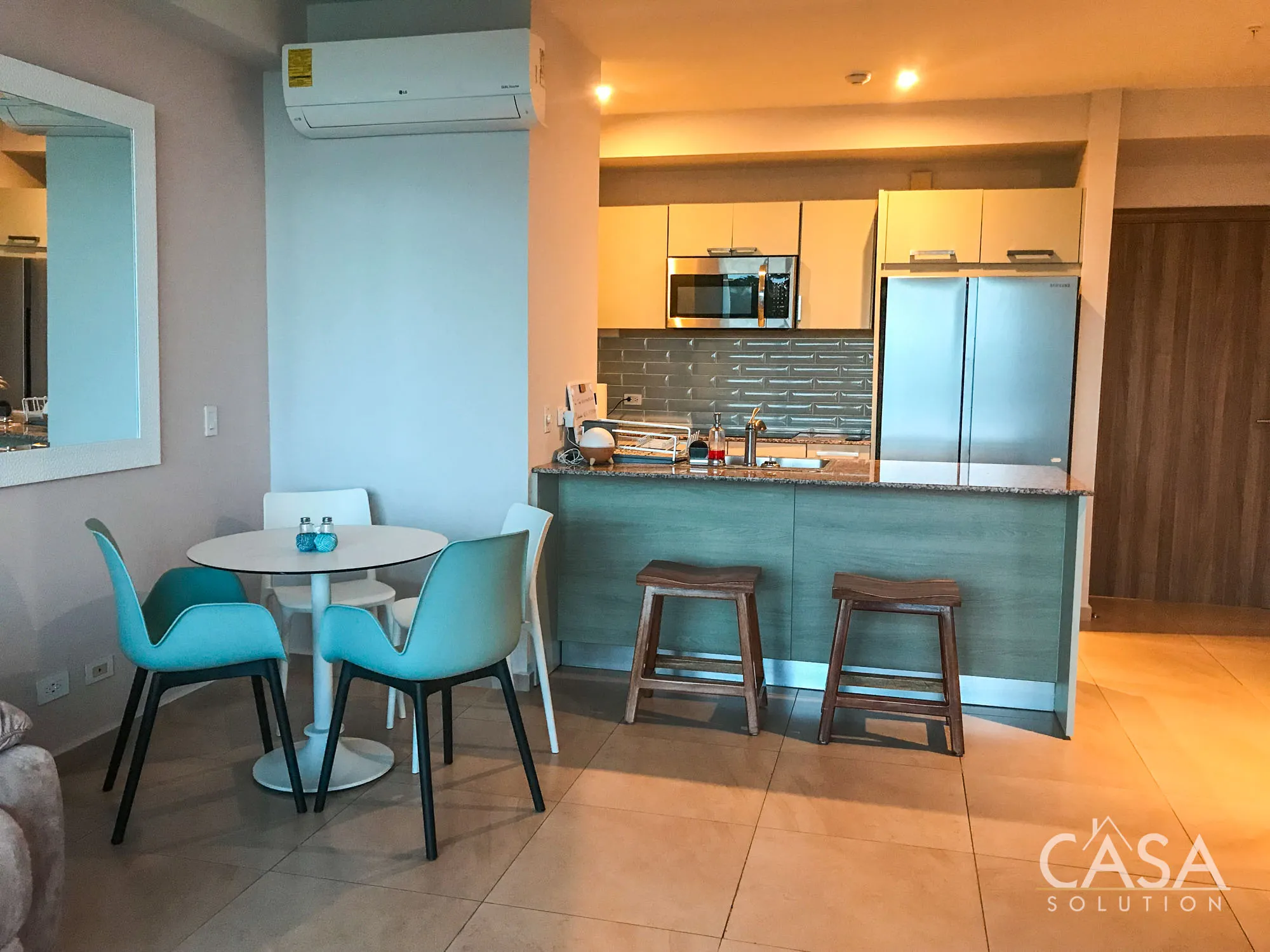 Leased - 2-bedroom condo for rent in Royal Palm, Gorgona with ocean views. Includes internet, monthly cleaning, and access to beachside amenities