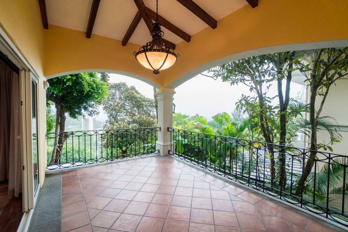 Dream House in Escazu with views to the Volcanic Range photo 10