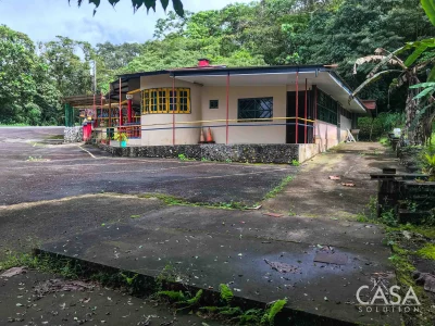 Price Reduction! Commercial Property for Sale with a Restaurant and Lodging, located 15 minutes from Volcán, Chiriqui