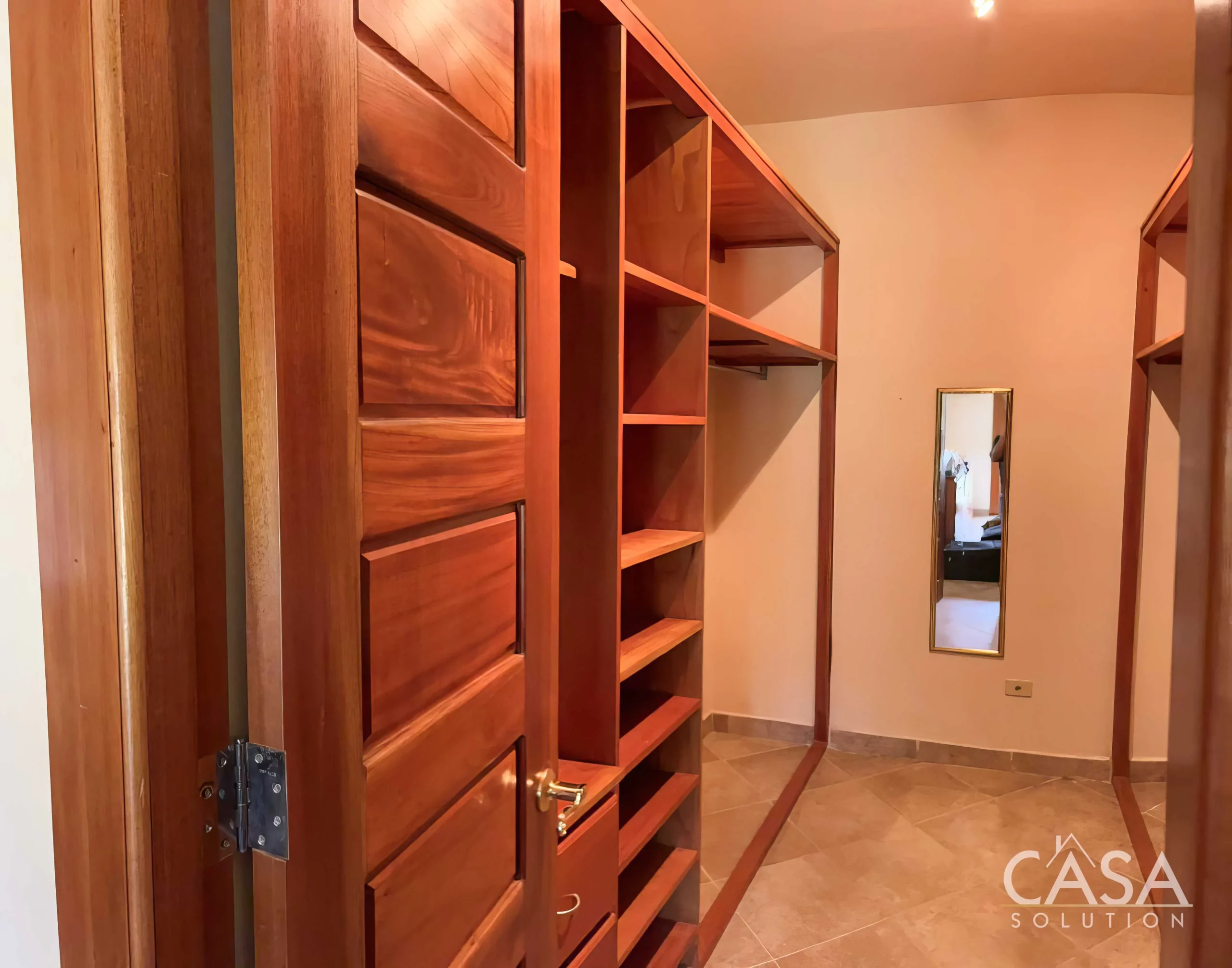 Sold Price Reduction! 3-bedroom Colonial-Style Home with Mountain Views for Sale in Santa Lucia, Volcancito. Ideal location in Boquete, Chiriquí