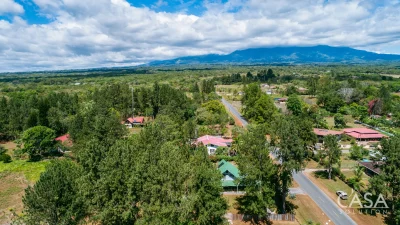 Turnkey 3-Bedroom Home for Sale in Potrerillos, Dolega – Custom Cabinetry Kitchen, Landscaped Garden, and Spacious Lot!