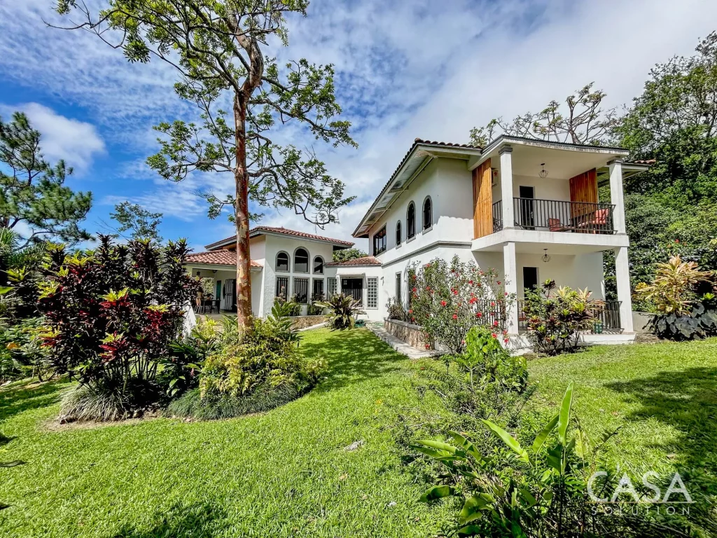Available properties in El Valle de Anton - Anton Valley Real Estate