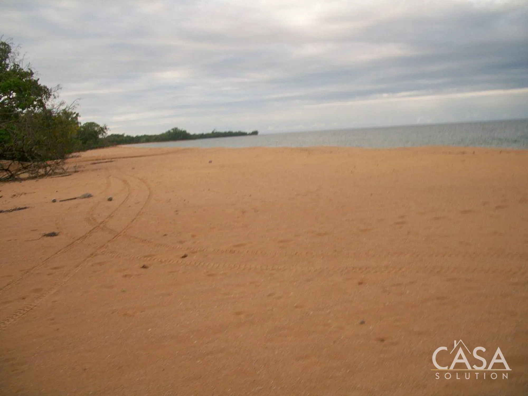 duplicated - 81.42 hectares of Green and Turquoise Paradise for Sale in Mimitimbi, Isla Colón, Bocas del Toro photo 5