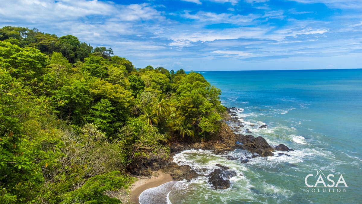 Sold by Casa Solution! Wow! Incredibly Stunning Titled Beachfront Lot in Torio, Veraguas – Sunset Views – Owner Financing Available
